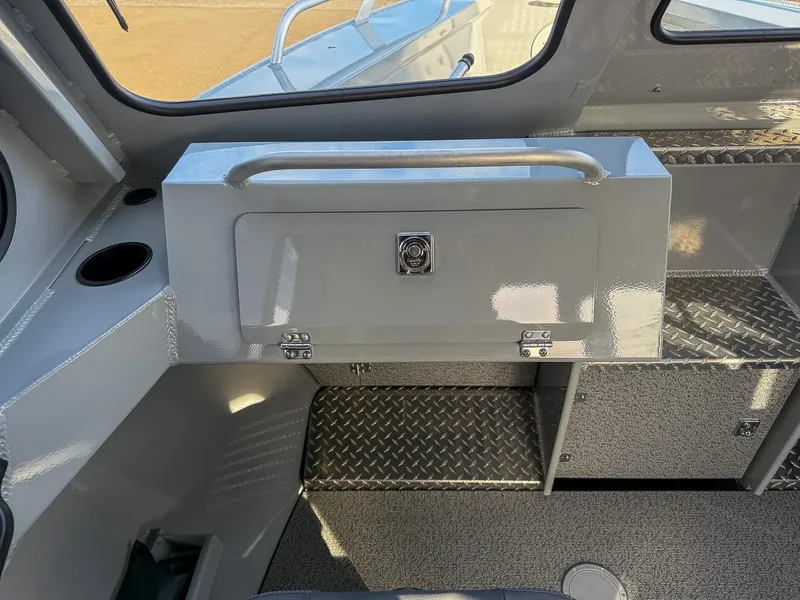 Slide: The Image of Hewescraft 220 Ocean Pro HT 2025 - 10