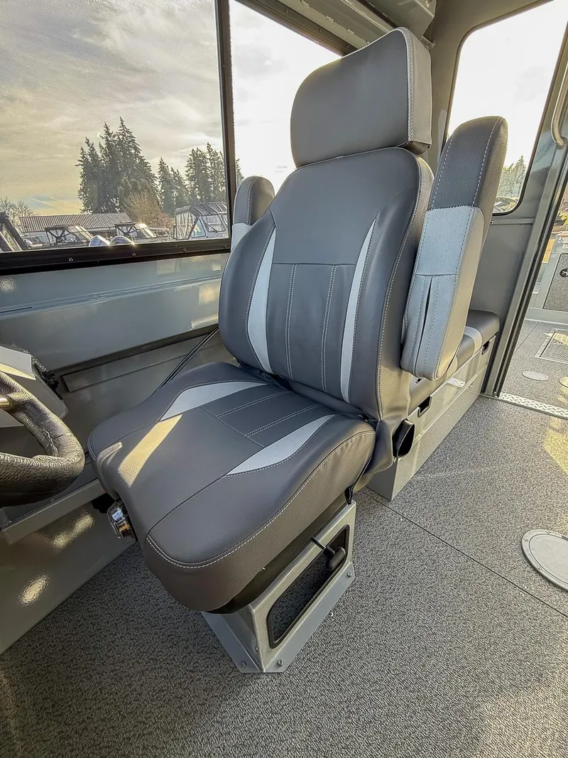 Slide: The Image of Hewescraft 220 Ocean Pro HT 2025 - 11