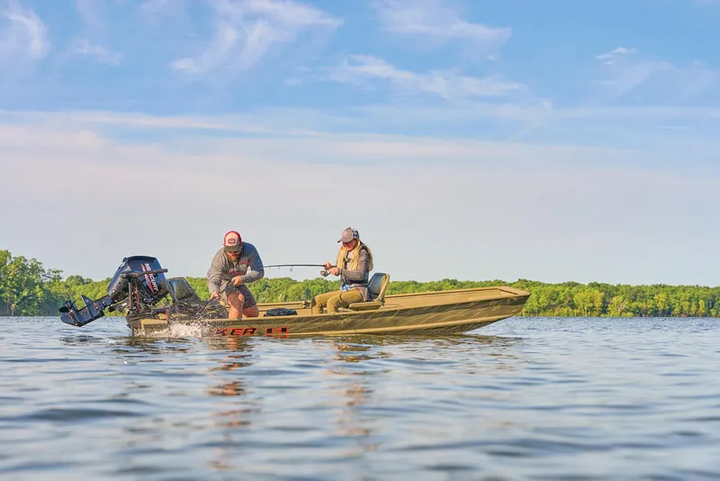 Slide: The Image of Tracker Grizzly 1436 Utility 2025 - 56