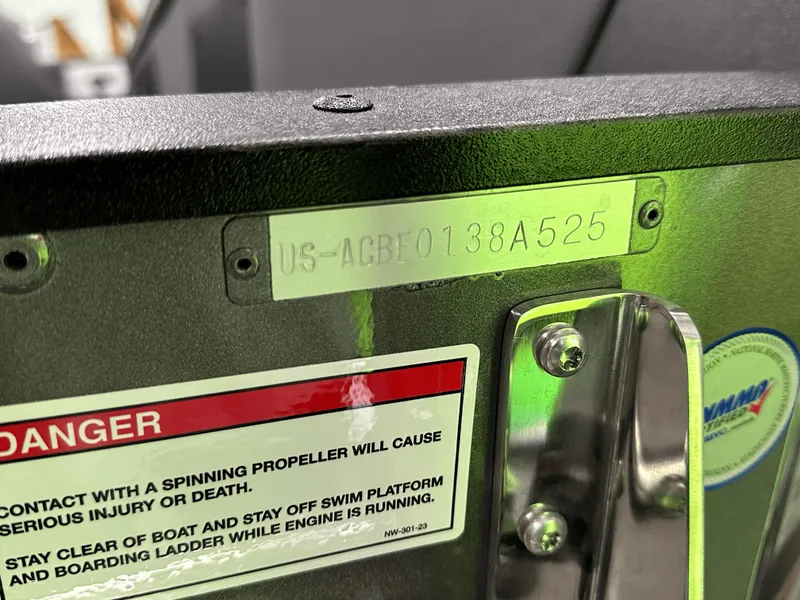 Slide: The Image of 2025 Alumacraft Trophy 185X Sport dashboard with Humminbird Xplore 10 and Minn Kota trolling motor. - 19