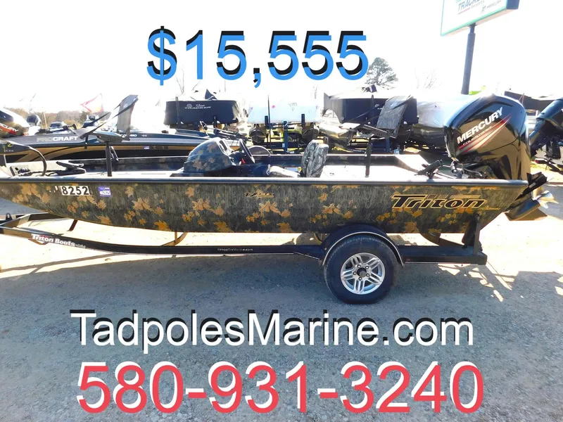 Slide: The Image of 2016 Triton 17 C TX boat for sale, $15,555, TadpolesMarine.com, contact 580-931-3240. - 0