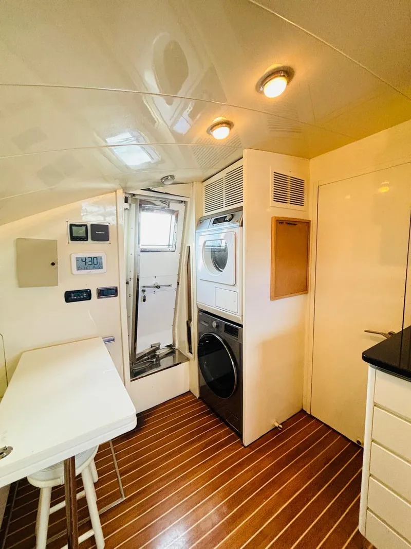 Slide: The Image of Falcon Motoryacht 2000 - 51