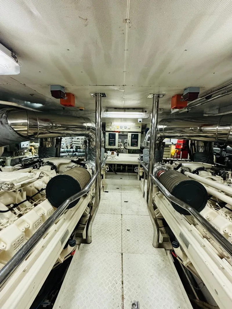 Slide: The Image of Falcon Motoryacht 2000 - 63