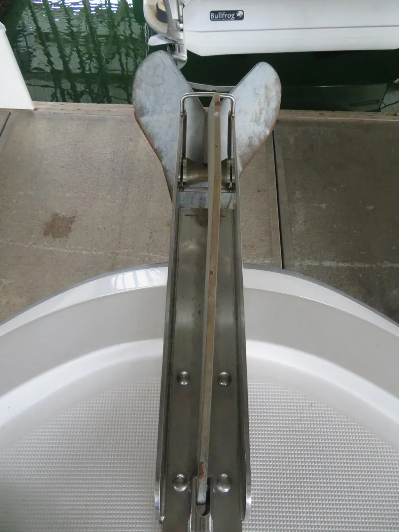 Slide: The Image of Anchor of 1990 Ocean Alexander 48 Cockpit Motoryacht on deck. - 24