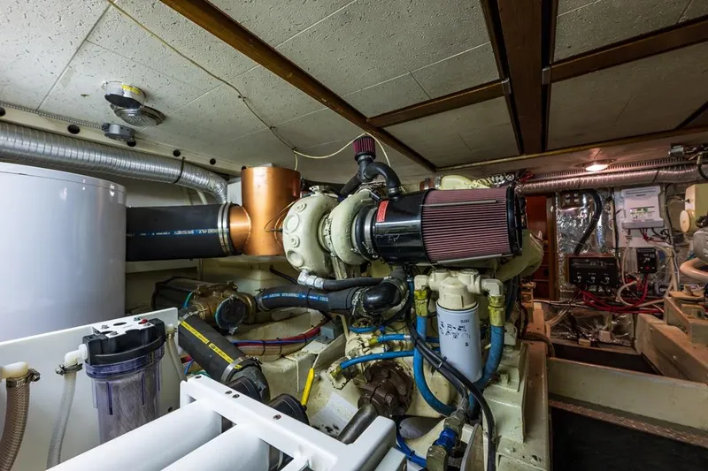 Slide: The Image of Ocean Alexander 48 Sedan 1990 - 58