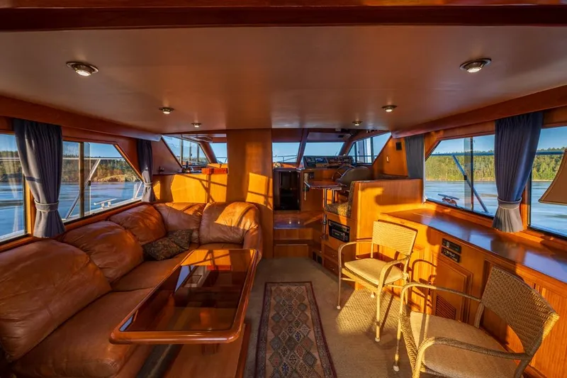 Slide: The Image of Ocean Alexander 48 Sedan 1990 - 60