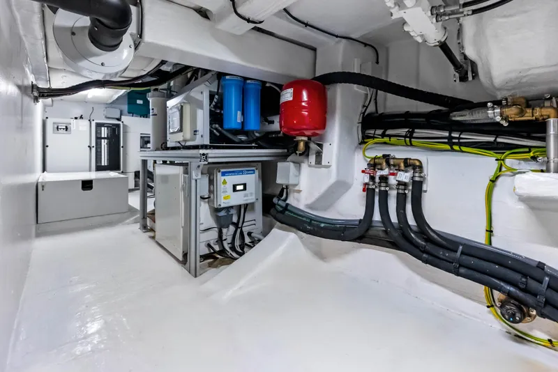 Slide: The Image of Wally WALLYPOWER 58X 2024 - 62