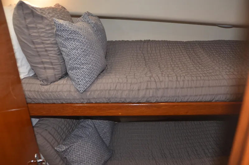 Slide: The Image of Viking 58 La Trinita- Guest Cabin - 37