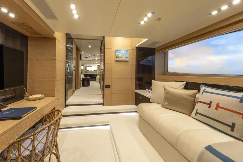Slide: The Image of Benetti Benetti Vision 145 2011 - 15
