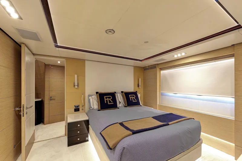 Slide: The Image of Benetti Benetti Vision 145 2011 - 18