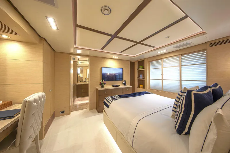 Slide: The Image of Benetti Benetti Vision 145 2011 - 22