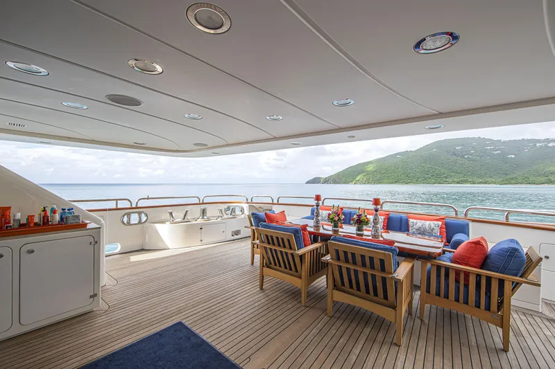 Slide: The Image of Benetti Benetti Vision 145 2011 - 4
