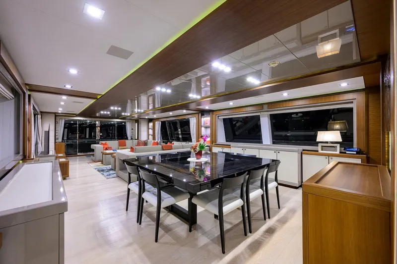 Slide: The Image of Custom Ferretti 124 Argento - Dinning - 10