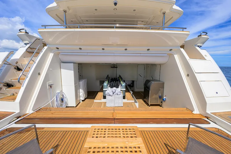 Slide: The Image of Custom Ferretti 124 Argento - Garage Dive Center - 131