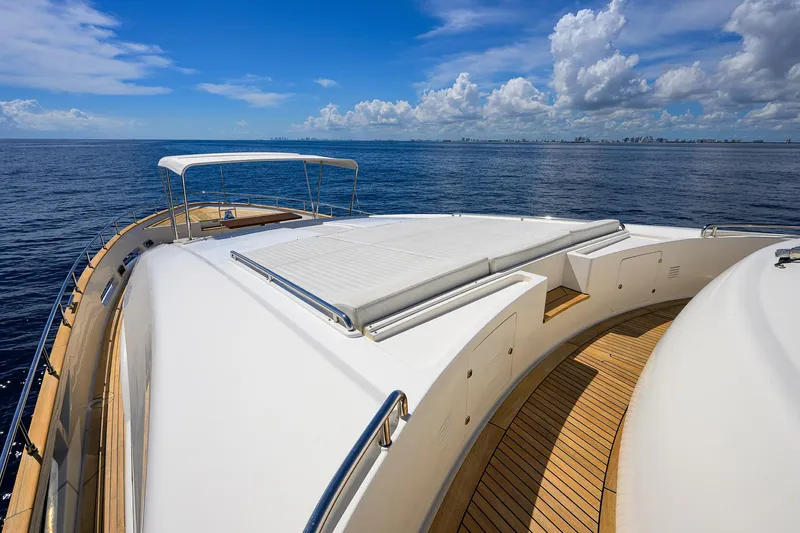 Slide: The Image of Custom Ferretti 124 Argento - Bow - 149