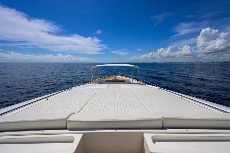 Slide: The Image of Custom Ferretti 124 Argento - Bow - 150