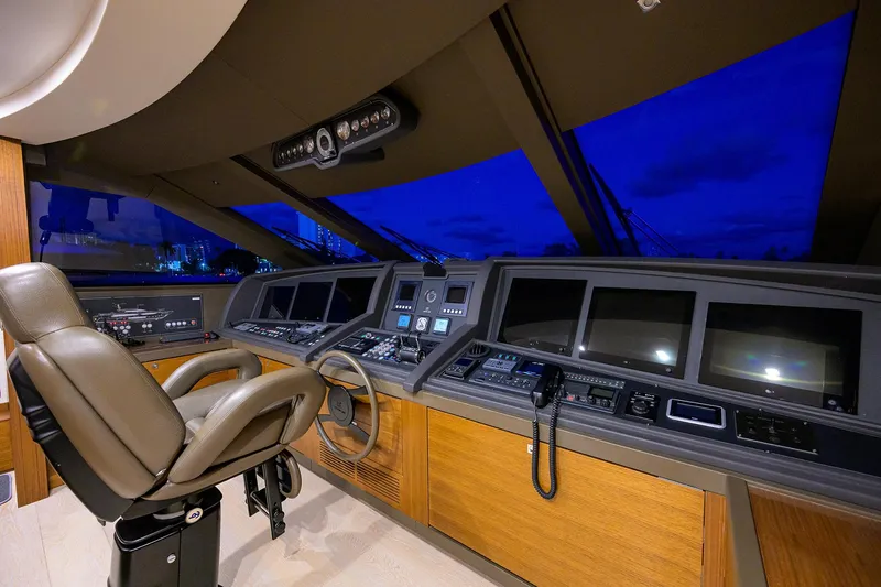 Slide: The Image of Custom Ferretti 124 Argento - Pilothouse - 186