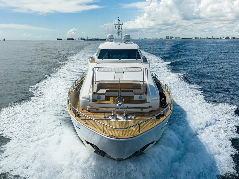 Slide: The Image of Custom Ferretti 124 Argento - Profile - 224