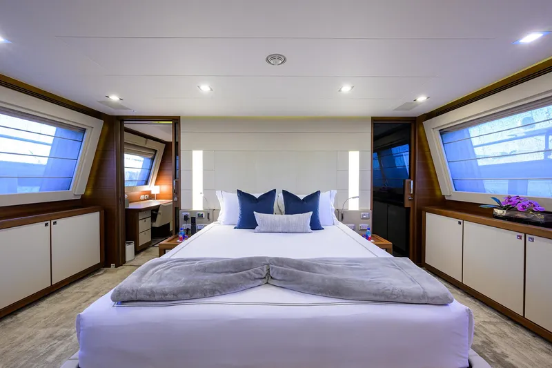 Slide: The Image of Custom Ferretti 124 Argento - Master Stateroom - 30
