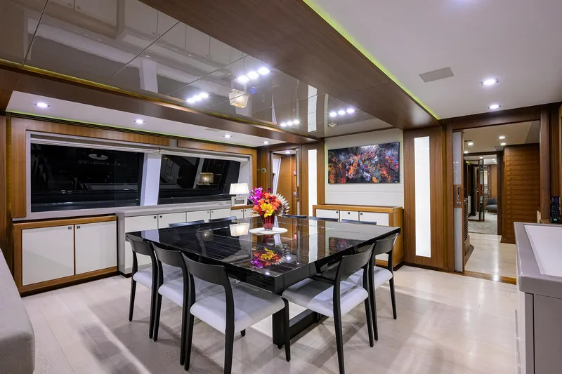 Slide: The Image of Custom Ferretti 124 Argento - Dinning - 8