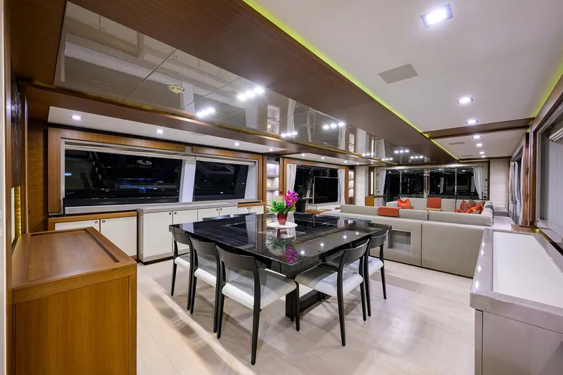 Slide: The Image of Custom Ferretti 124 Argento - Dinning - 9
