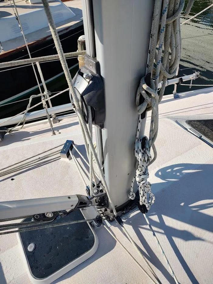 Slide: The Image of Catalina C-30 MKII 1990 - 11