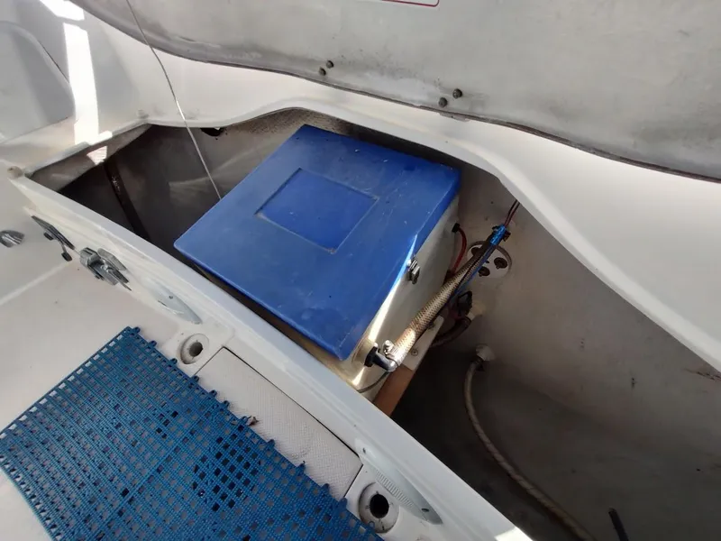 Slide: The Image of Catalina C-30 MKII 1990 - 32