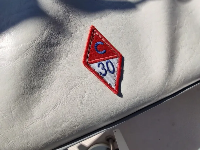 Slide: The Image of Catalina C-30 MKII 1990 - 35