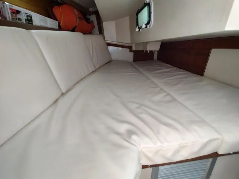 Slide: The Image of Catalina C-30 MKII 1990 - 66