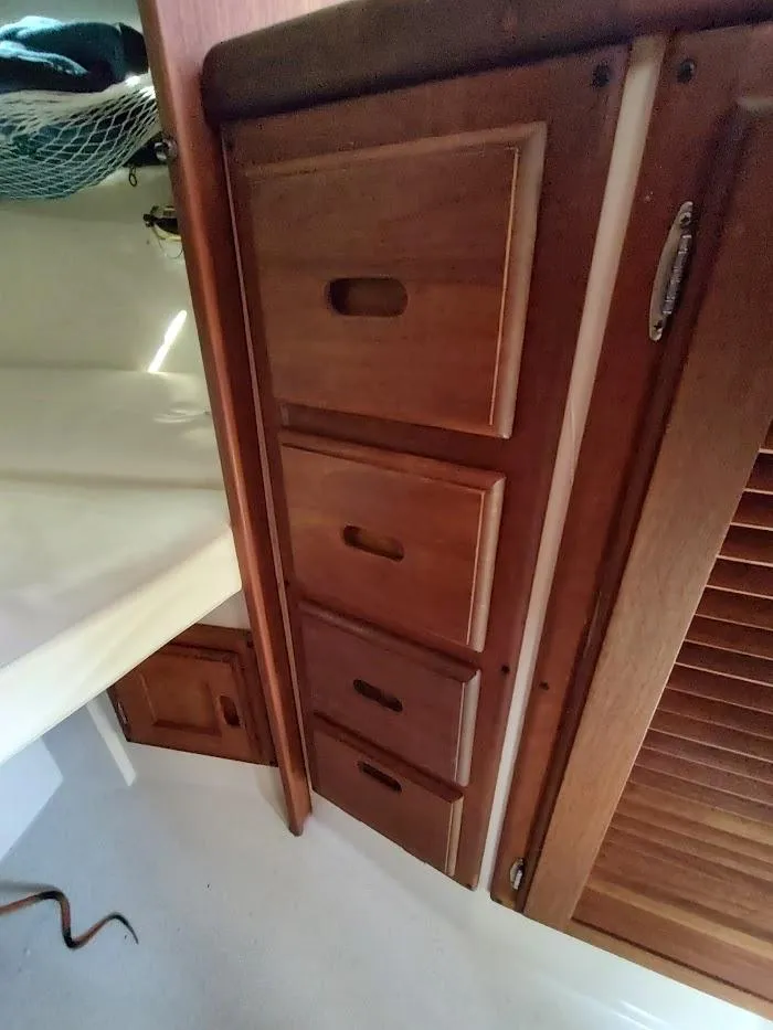 Slide: The Image of Catalina C-30 MKII 1990 - 76