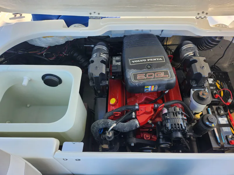Slide: The Image of Engine compartment of a 2008 Glastron GT 205 Ski & Fish with Volvo Penta 5.0L engine. - 25
