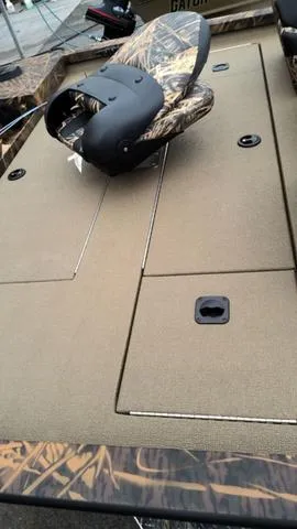 Slide: The Image of G3 Sportsman 1710 PFX 2025 - 7