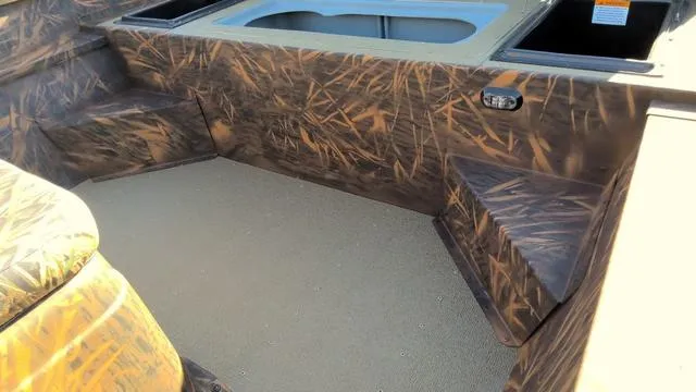 Slide: The Image of G3 Gator Tough 18 CC 2025 - 6