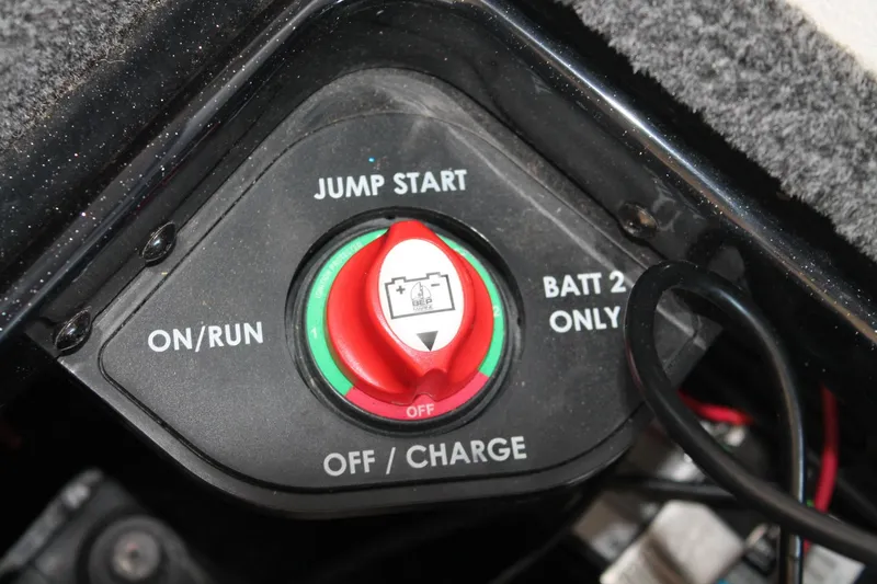 Slide: The Image of 2020 Ranger Z185 battery switch with jump start and charge options. - 18