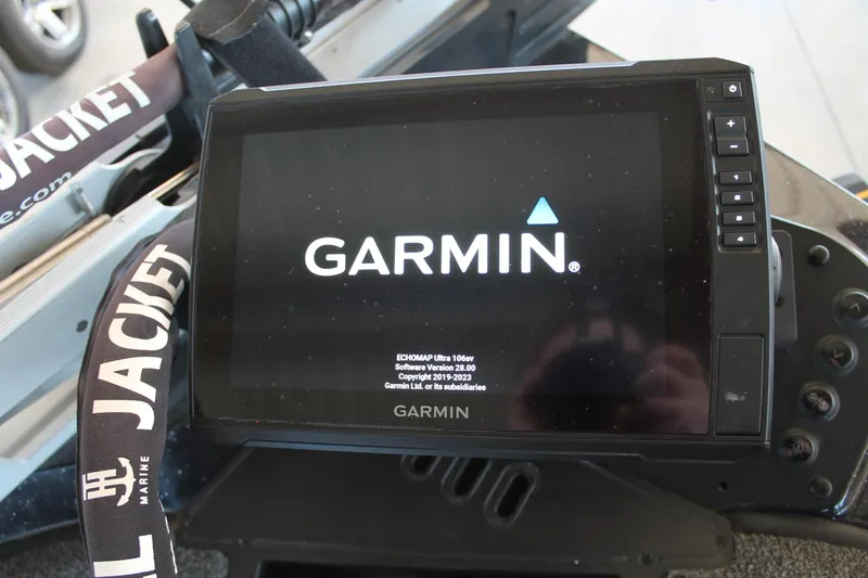 Slide: The Image of Garmin ECHOMAP Ultra 106sv on 2020 Ranger Z185 boat dashboard. - 34