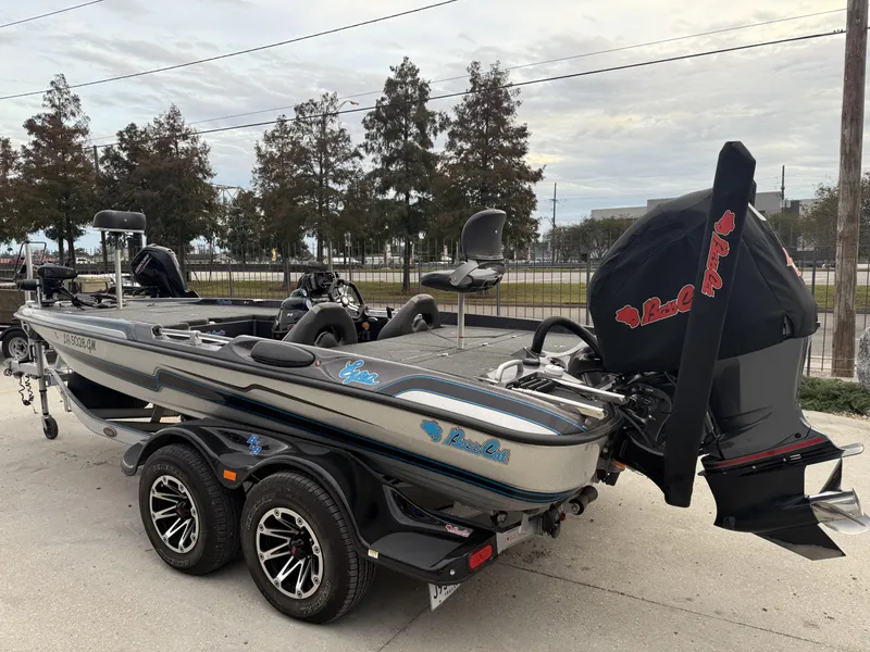 Slide: The Image of Bass Cat Eyra 2021 - 16