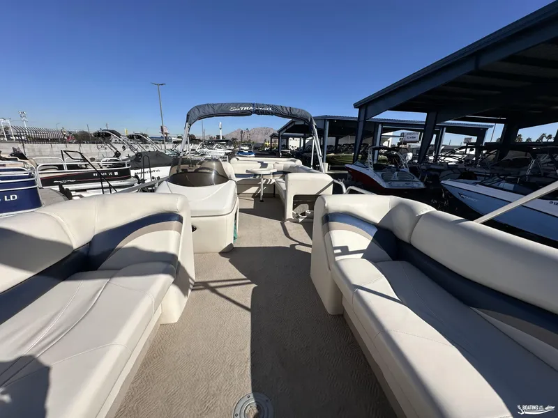 Slide: The Image of 2005 Sun Tracker PARTY BARGE 25 pontoon boat with spacious seating and canopy. - 11