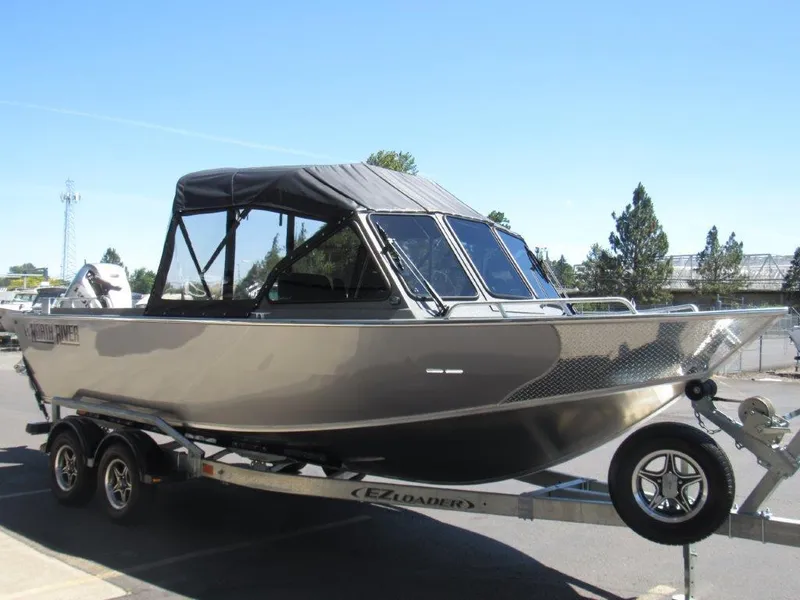 Slide: The Image of North River 22 Seahawk 2025 - 7