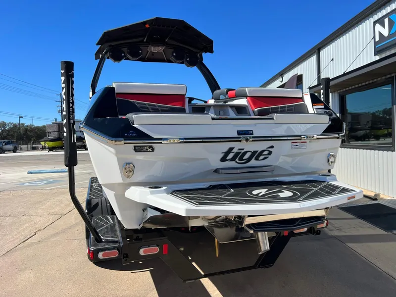 Slide: The Image of Tigé 25ZX Ultre' 2025 - 5