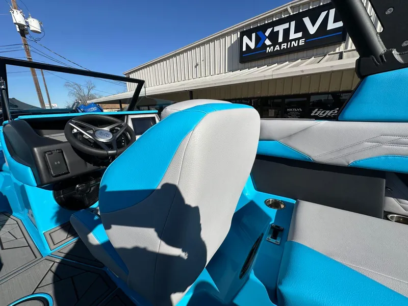 Slide: The Image of ATX 22 Type-S 2025 - 15