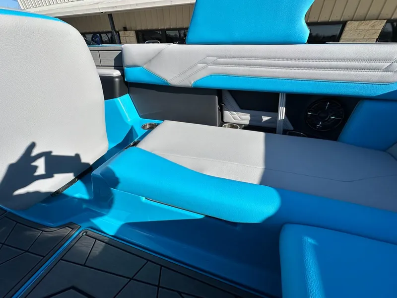 Slide: The Image of ATX 22 Type-S 2025 - 16