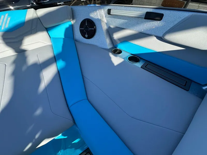 Slide: The Image of ATX 22 Type-S 2025 - 20