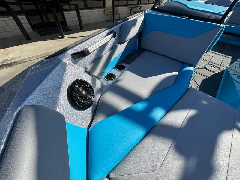 Slide: The Image of ATX 22 Type-S 2025 - 21