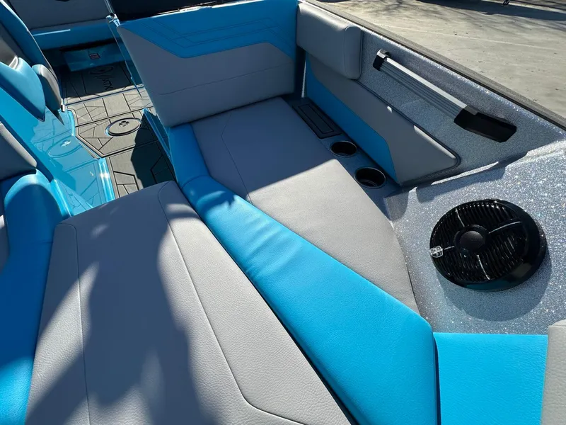 Slide: The Image of ATX 22 Type-S 2025 - 23