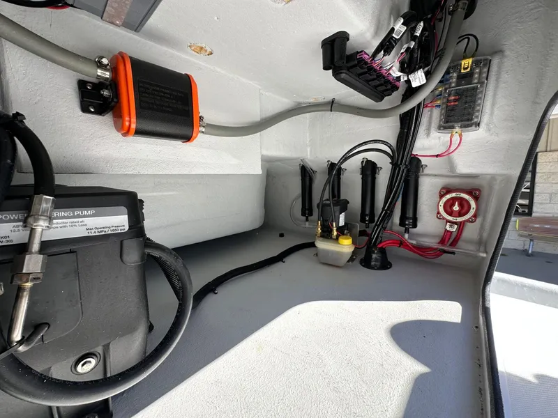 Slide: The Image of Dargel Kat 250HDX 2025 - 28