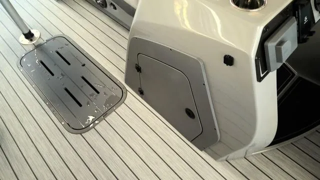 Slide: The Image of SunCatcher Fusion 324SS 2025 - 20