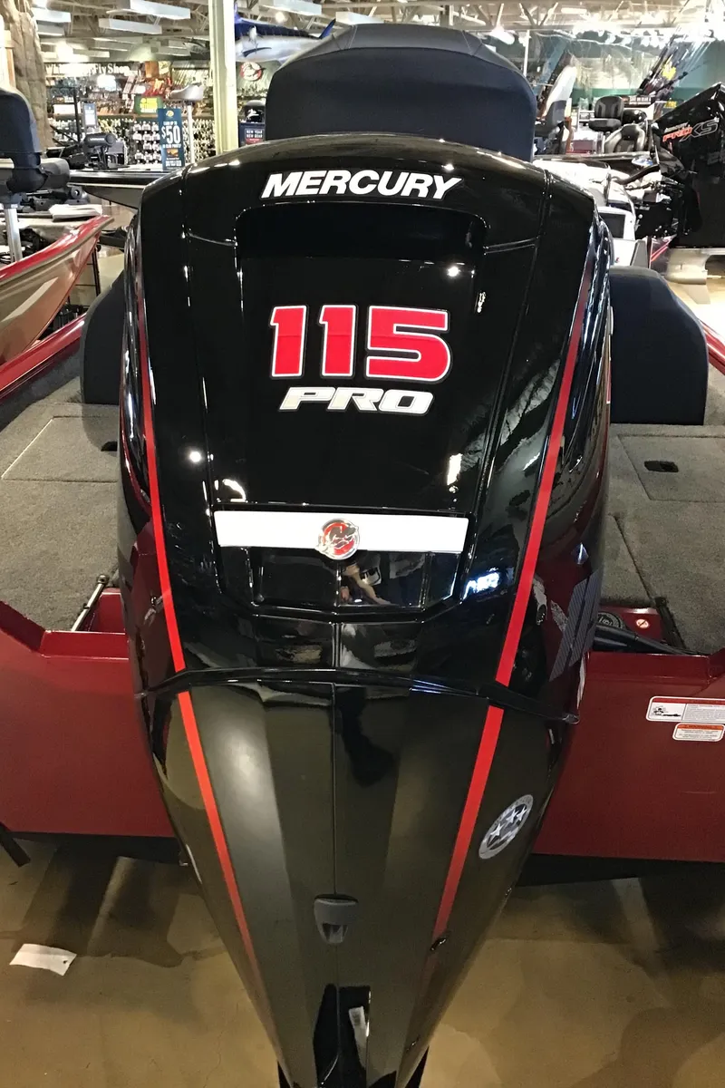 Slide: The Image of 2025 Tracker Pro Team 190 boat with Mercury 115 Pro outboard motor. - 4
