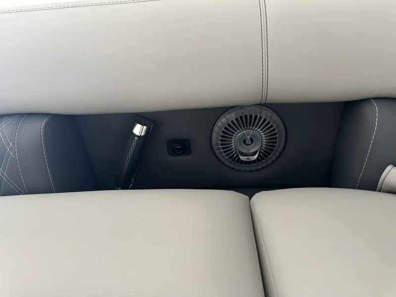 Slide: The Image of Barletta Lusso 25UCA 2025 - 10