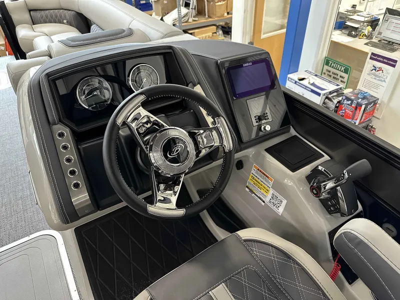 Slide: The Image of Barletta Lusso 25UCA 2025 - 20