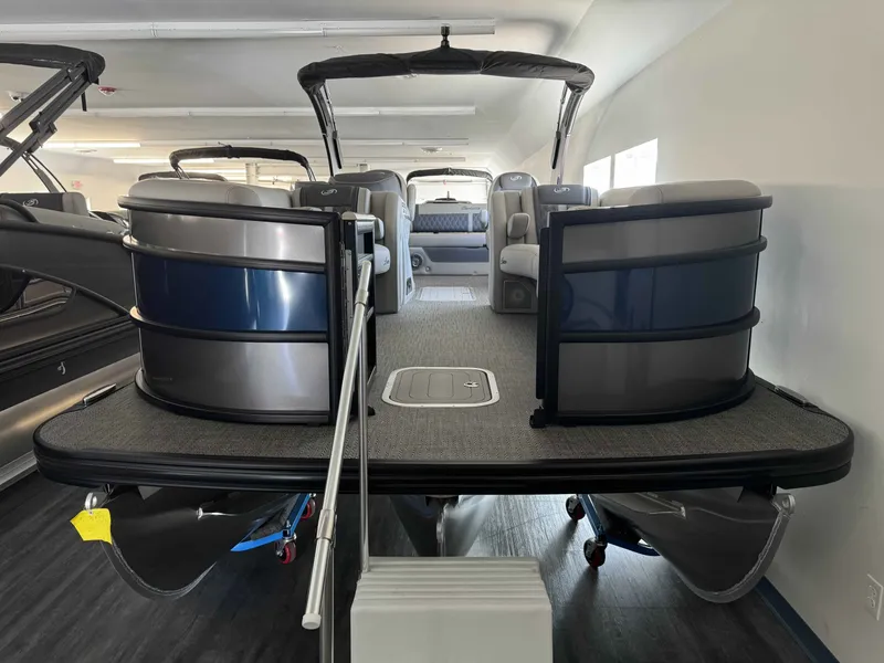 Slide: The Image of Barletta Lusso 25UCA 2025 - 4